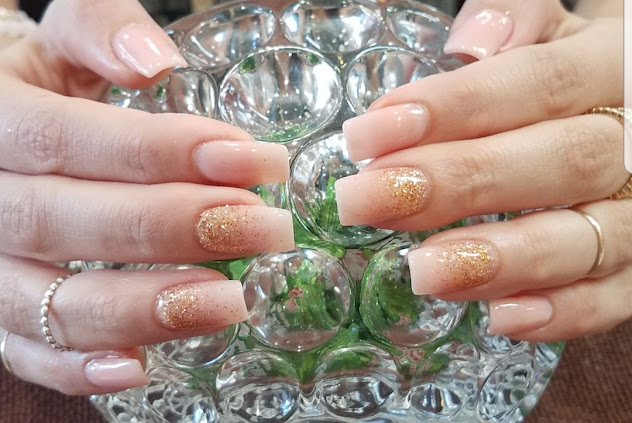 Photo Elegant Touch Nails 5