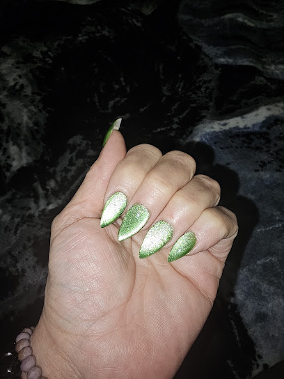 Magic Nails Countryside