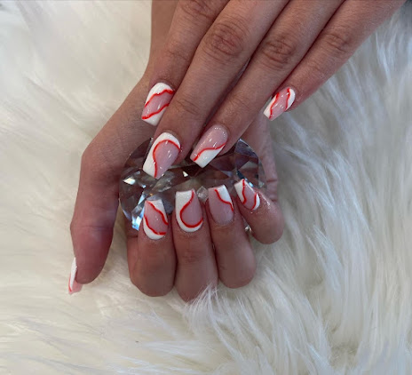 Photo Modern Nails 2 3