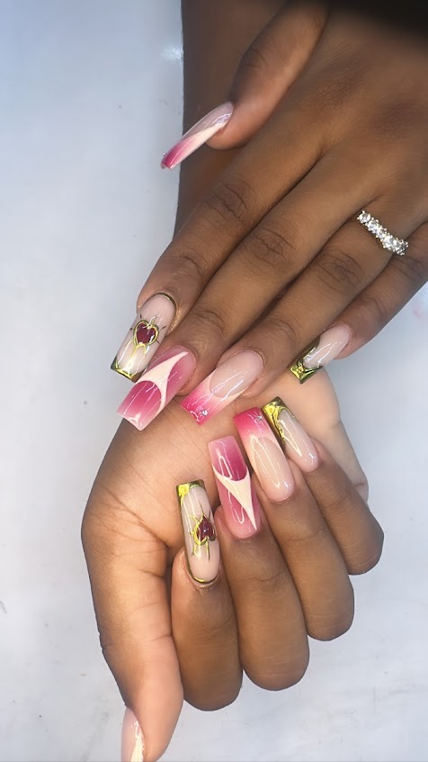 Photo Nails On Fleek 2