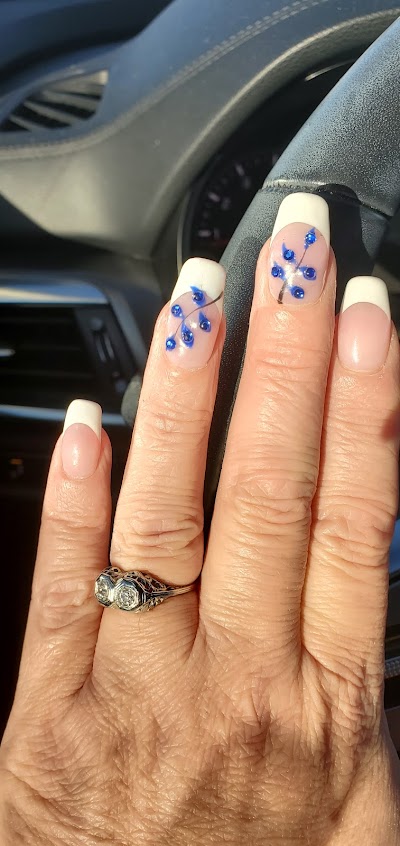 Photo Tourney Nails 4