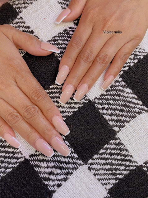 Photo Violet Nails 3